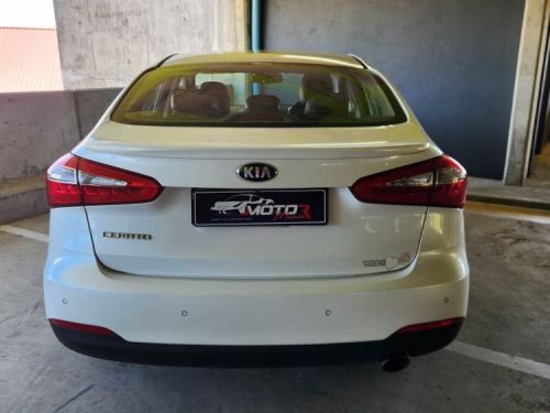 Kia Cerato 2.0 Sx Sedan in Namibia