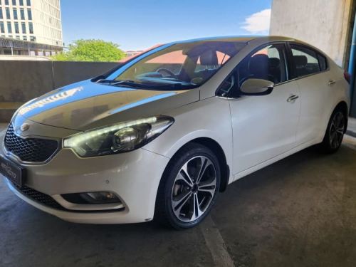 Kia Cerato 2.0 Sx Sedan in Namibia