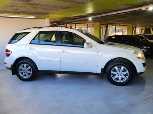 Mercedes-Benz ML Ml-class 350 A/T in Namibia