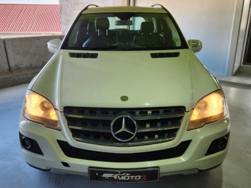 Mercedes-Benz ML Ml-class 350 A/T in Namibia