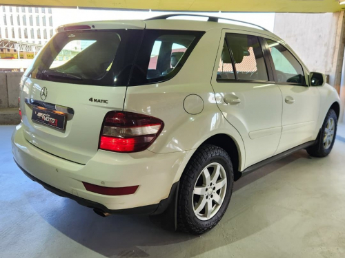 Mercedes-Benz ML Ml-class 350 A/T in Namibia