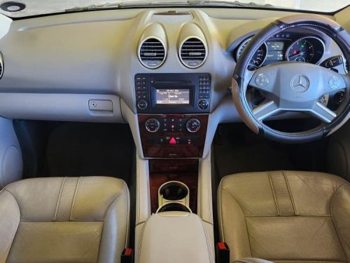 Mercedes-Benz ML 350 3.5 V6 4Matic A/T in Namibia