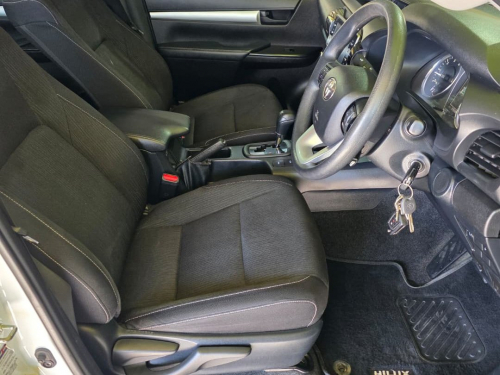 Toyota Hilux 2.4 Gd-6 Raider X 4x4 A/T D/C P/U in Namibia