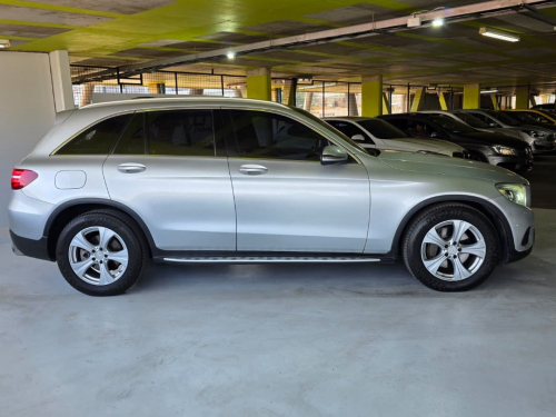 Mercedes-Benz Glc 220D 4Matic A/T in Namibia