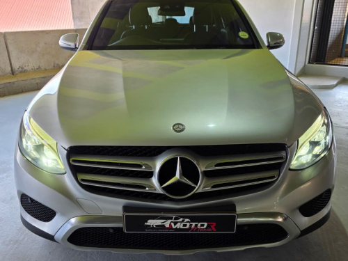 Mercedes-Benz Glc 220D 4Matic A/T in Namibia