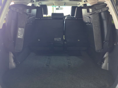 Toyota Fortuner 2.4gd-6 4x4 A/T in Namibia
