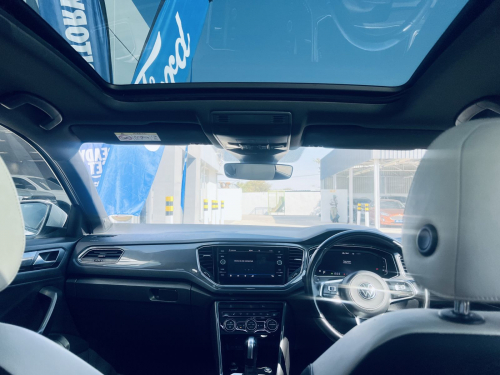 Volkswagen T-RoC 2.0 TSI 4motion R-Line DsG in Namibia