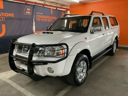 Nissan Hardbody Np300 2.5 TDI 4x4 Pick Up Double Cab in Namibia