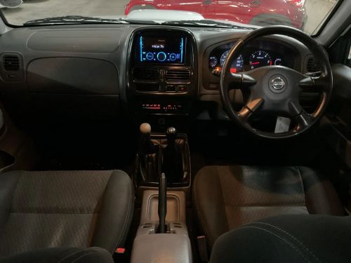 Nissan Hardbody Np300 2.5 TDI 4x4 Pick Up Double Cab in Namibia
