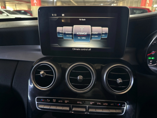 Mercedes-Benz C Class C200 Avantgarde Auto in Namibia
