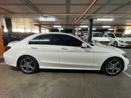 Mercedes-Benz C Class C200 Avantgarde Auto in Namibia