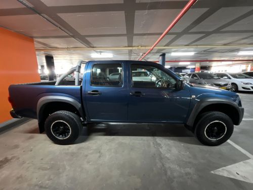 Isuzu KB 250 D-Teq LE Pick Up Double Cab in Namibia