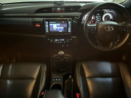 Toyota Hilux 2.8 Gd-6 RB Raider 4x2  Pick Up Double Cab in Namibia