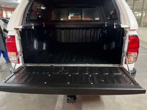 Toyota Hilux 2.8 Gd-6 RB Raider 4x2  Pick Up Double Cab in Namibia