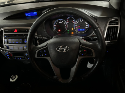 Hyundai i20 1.4 Glide in Namibia