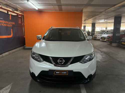 Nissan Qashqai 1.2T Acenta Tech Design in Namibia
