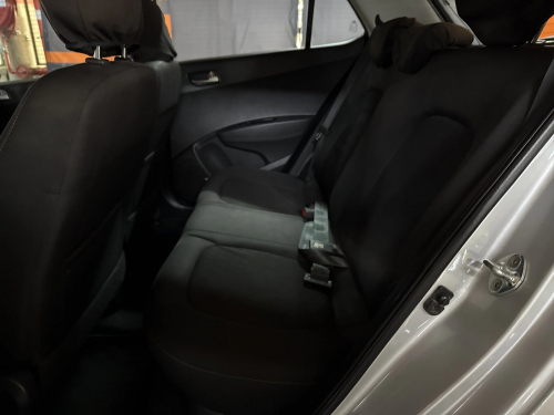 Hyundai Hyundai i10 Grand I10 1.25 Fluid Auto in Namibia
