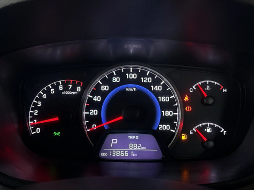 Hyundai Hyundai i10 Grand I10 1.25 Fluid Auto in Namibia