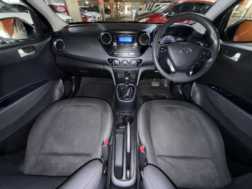 Hyundai Hyundai i10 Grand I10 1.25 Fluid Auto in Namibia