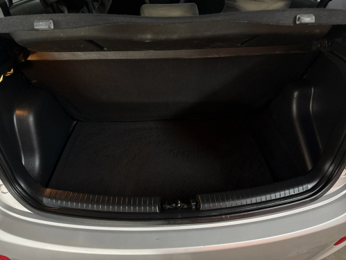 Hyundai Hyundai i10 Grand I10 1.25 Fluid Auto in Namibia
