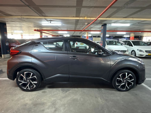 Toyota C-HR 1.2T Plus in Namibia