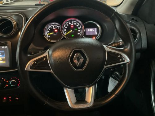 Renault Sandero 900t Stepway Plus/techroad in Namibia