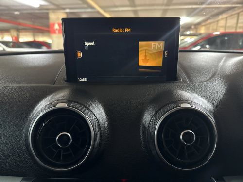 Audi A3 1.4T FSI Stronic (35 TFSI) in Namibia