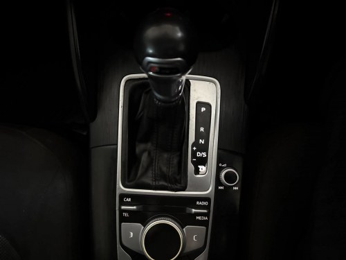 Audi A3 1.4T FSI Stronic (35 TFSI) in Namibia