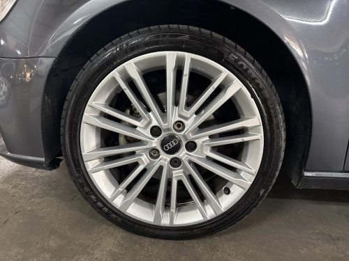 Audi A3 1.4T FSI Stronic (35 TFSI) in Namibia