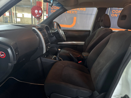 Nissan X Trail 2.0 4X2 XE (r79/r85) in Namibia
