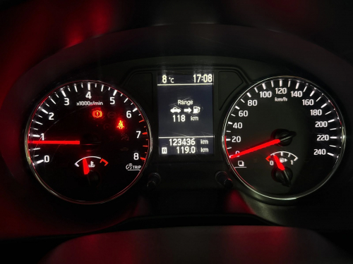 Nissan X Trail 2.0 4X2 XE (r79/r85) in Namibia