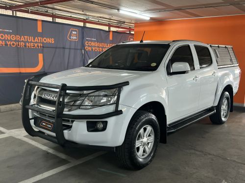 Isuzu KB 240i LE 4x4 Pick Up Double Cab in Namibia