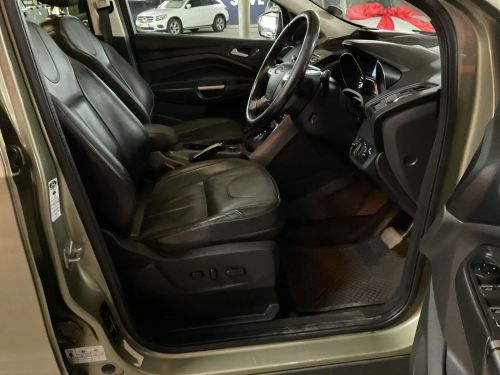 Ford Kuga 2.0 TDCi Titanium AWD Powershift in Namibia