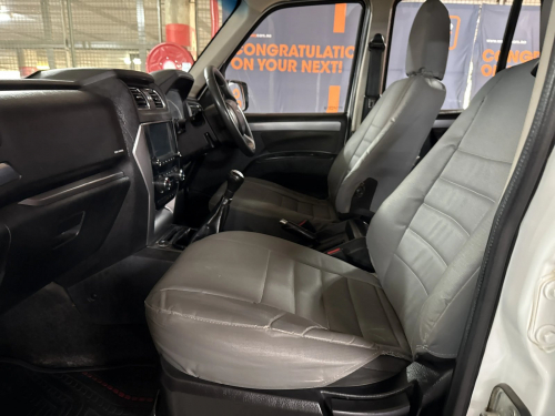 Mahindra PIK UP 2.2 Mhawk S10 4x4 Pick Up Double Cab in Namibia