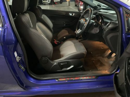 Ford Fiesta ST 1.6 EcoBoost GTDi in Namibia