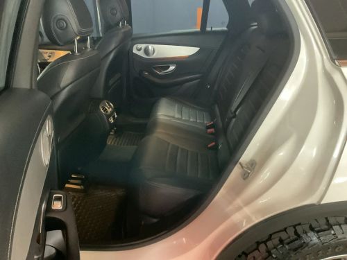 Mercedes-Benz GLC 220d Exclusive in Namibia