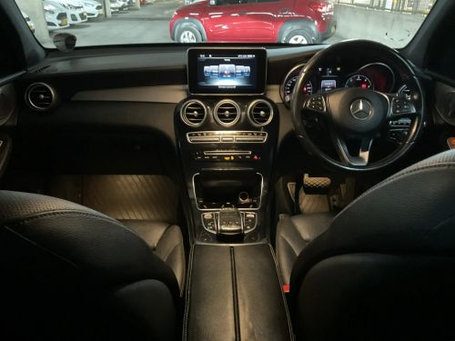 Mercedes-Benz GLC 220d Exclusive in Namibia