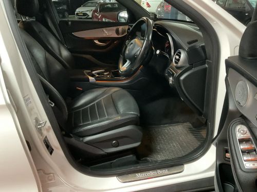 Mercedes-Benz GLC 220d Exclusive in Namibia