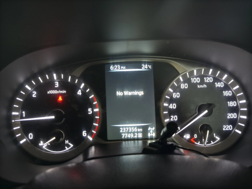 Nissan Navara 2.3d SE 4x4 Pick Up Double Cab in Namibia