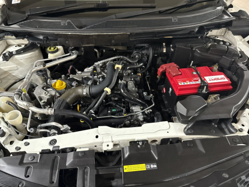 Nissan Qashqai 1.2T Acenta CVT in Namibia