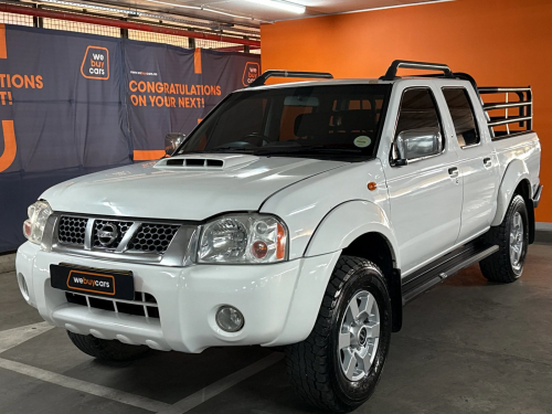 Nissan Hardbody Np300 2.5 TDI 4x4 Hi-Rider Pick Up Double Cab in Namibia