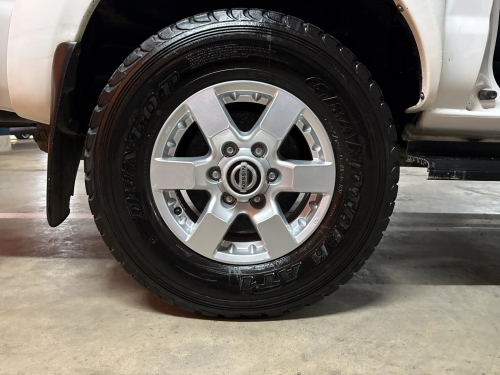 Nissan Hardbody Np300 2.5 TDI 4x4 Hi-Rider Pick Up Double Cab in Namibia