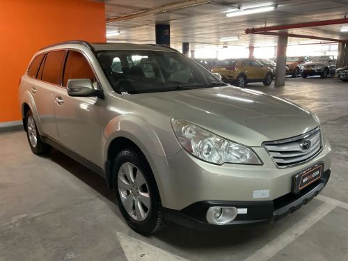 Subaru Outback 2.5i AWD Auto in Namibia