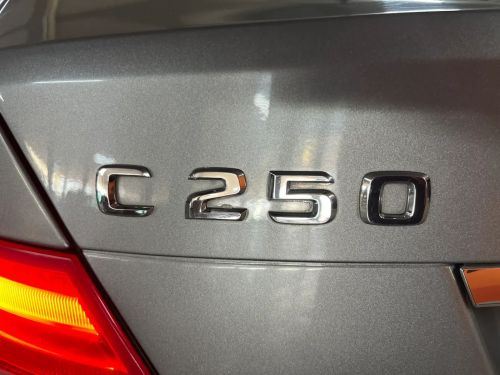 Mercedes-Benz C Class Sedan C250 BE Avantgarde Auto in Namibia