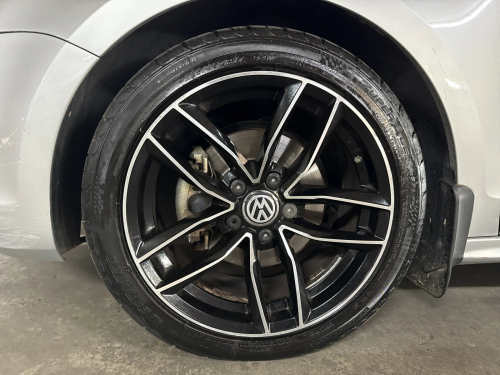 Volkswagen Jetta 6 1.4 TSI Comfortline DSG in Namibia