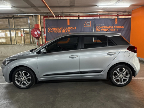 Hyundai i20 1.4 Fluid Auto in Namibia