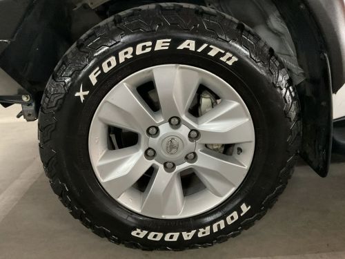 Toyota Hilux 2.4 Gd-6 Raider 4x4 Auto Pick Up Double Cab in Namibia