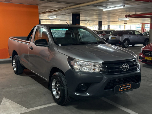 Toyota Hilux 2.0 Vvti A/C Single Cab in Namibia