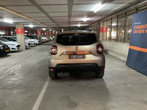 Renault Duster 1.6 Expression in Namibia