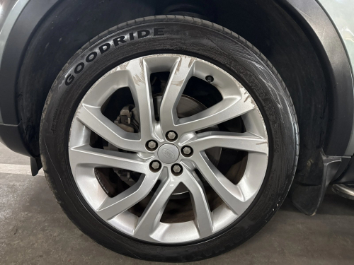 Land Rover Discovery Sport 2.2 SD4 HSE in Namibia